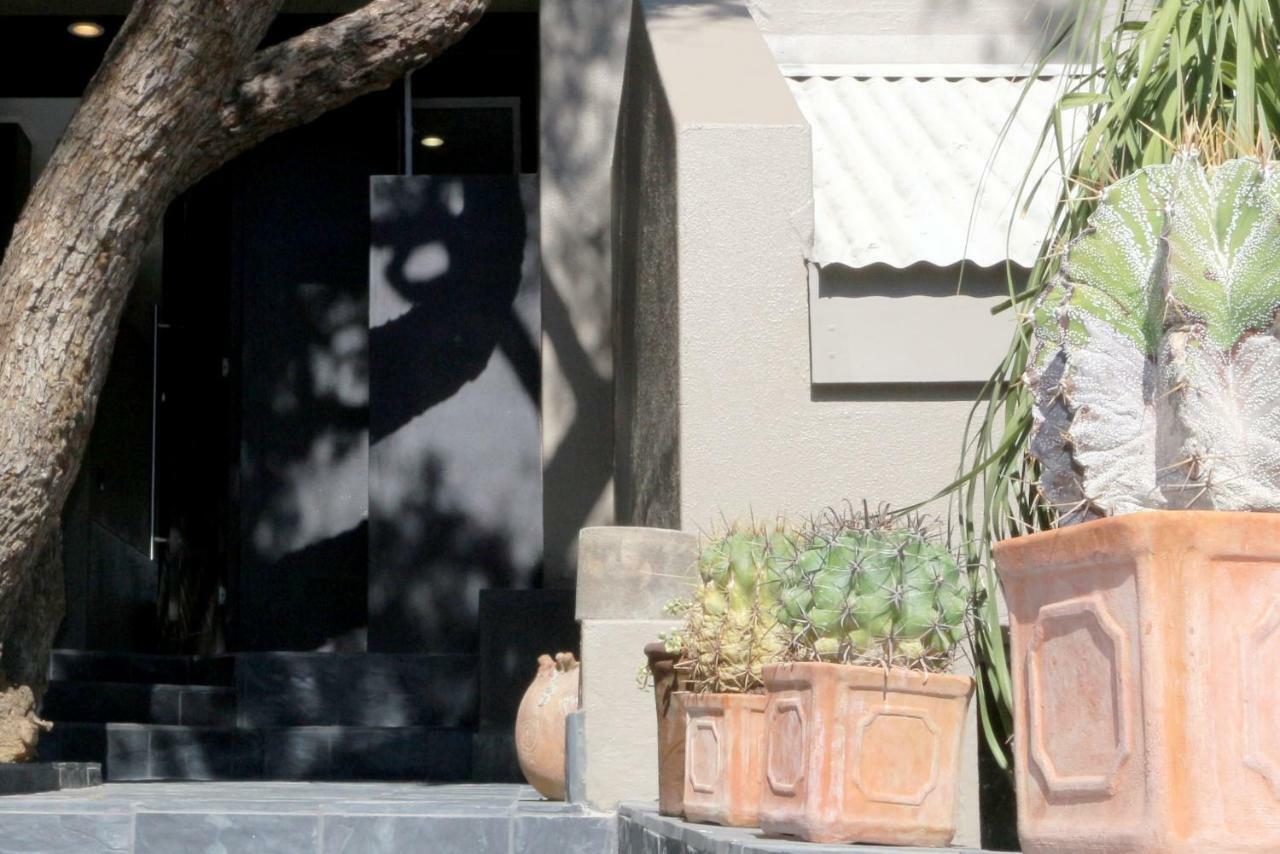 Herzinger Boutique Guesthouse Klein Windhoek Esterno foto