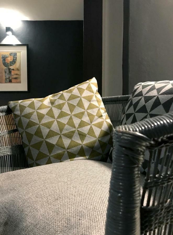 Herzinger Boutique Guesthouse Klein Windhoek Esterno foto